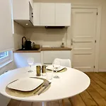 Cosy A *